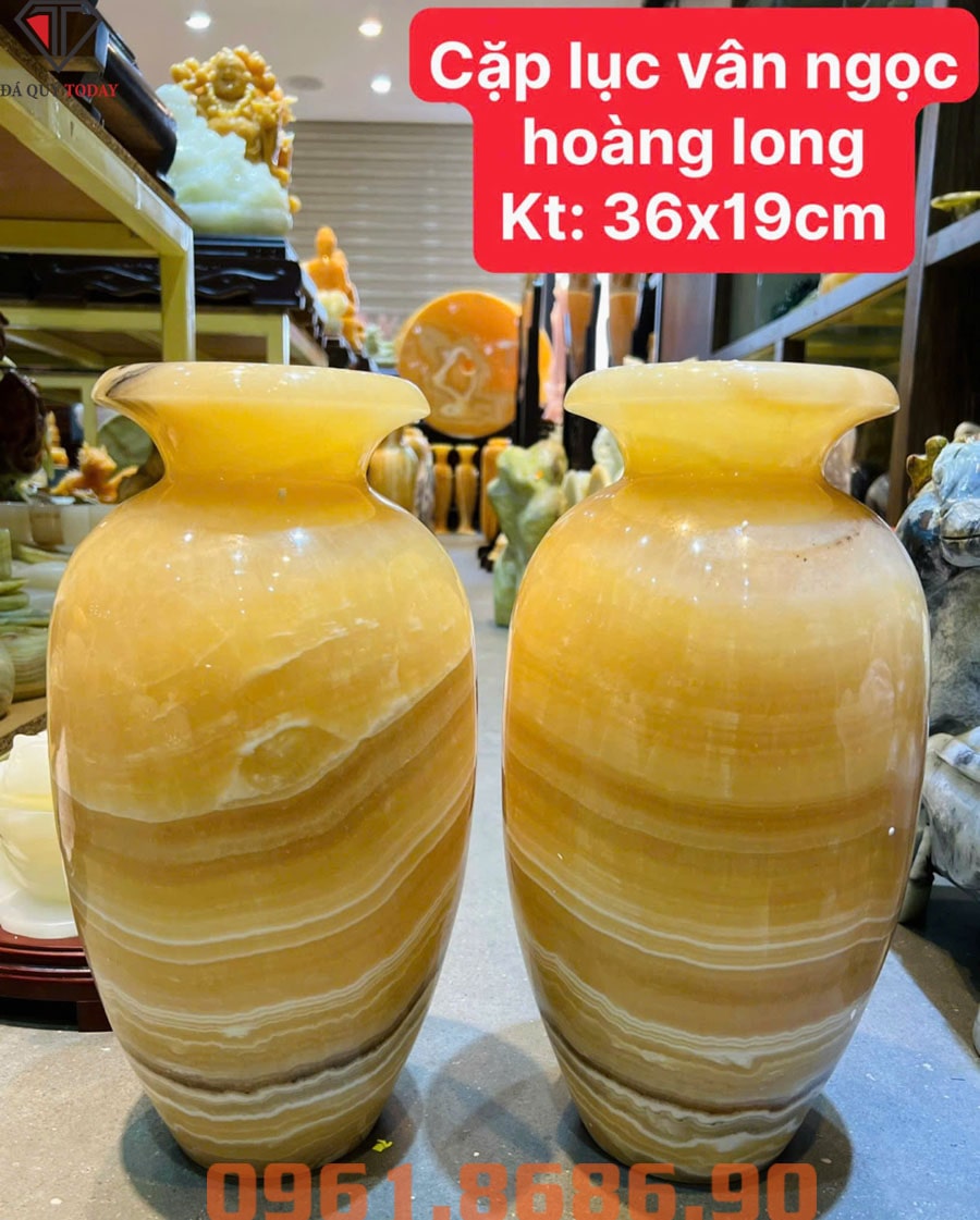 Lục bình phong thủy bằng ngọc hoàng long 36x19cm